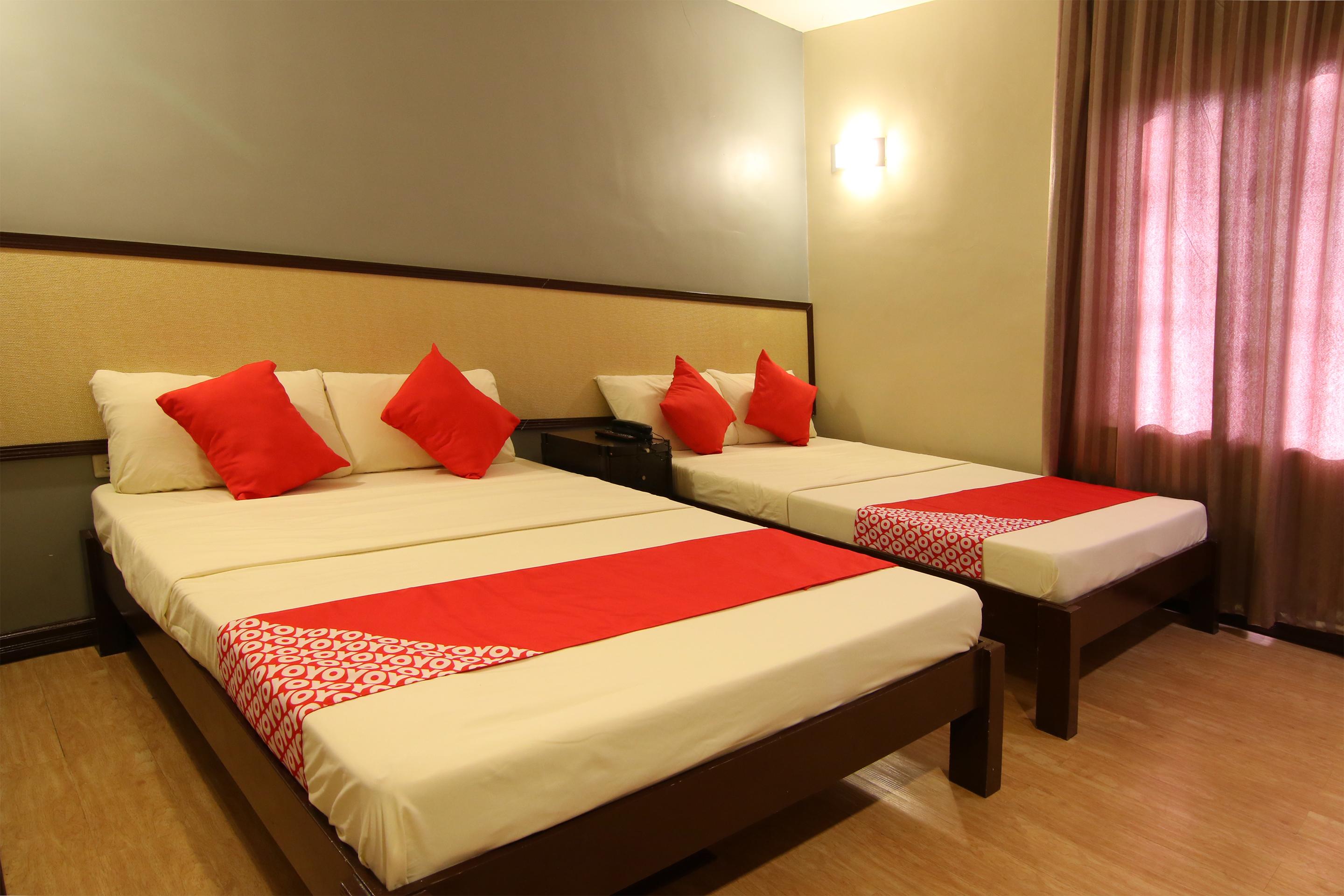 Oyo 110 Asiatel Hotel Пасай Екстериор снимка