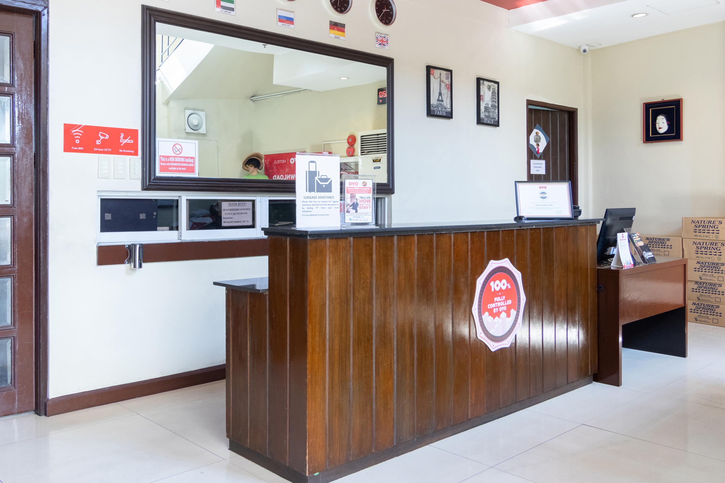 Oyo 110 Asiatel Hotel Пасай Екстериор снимка