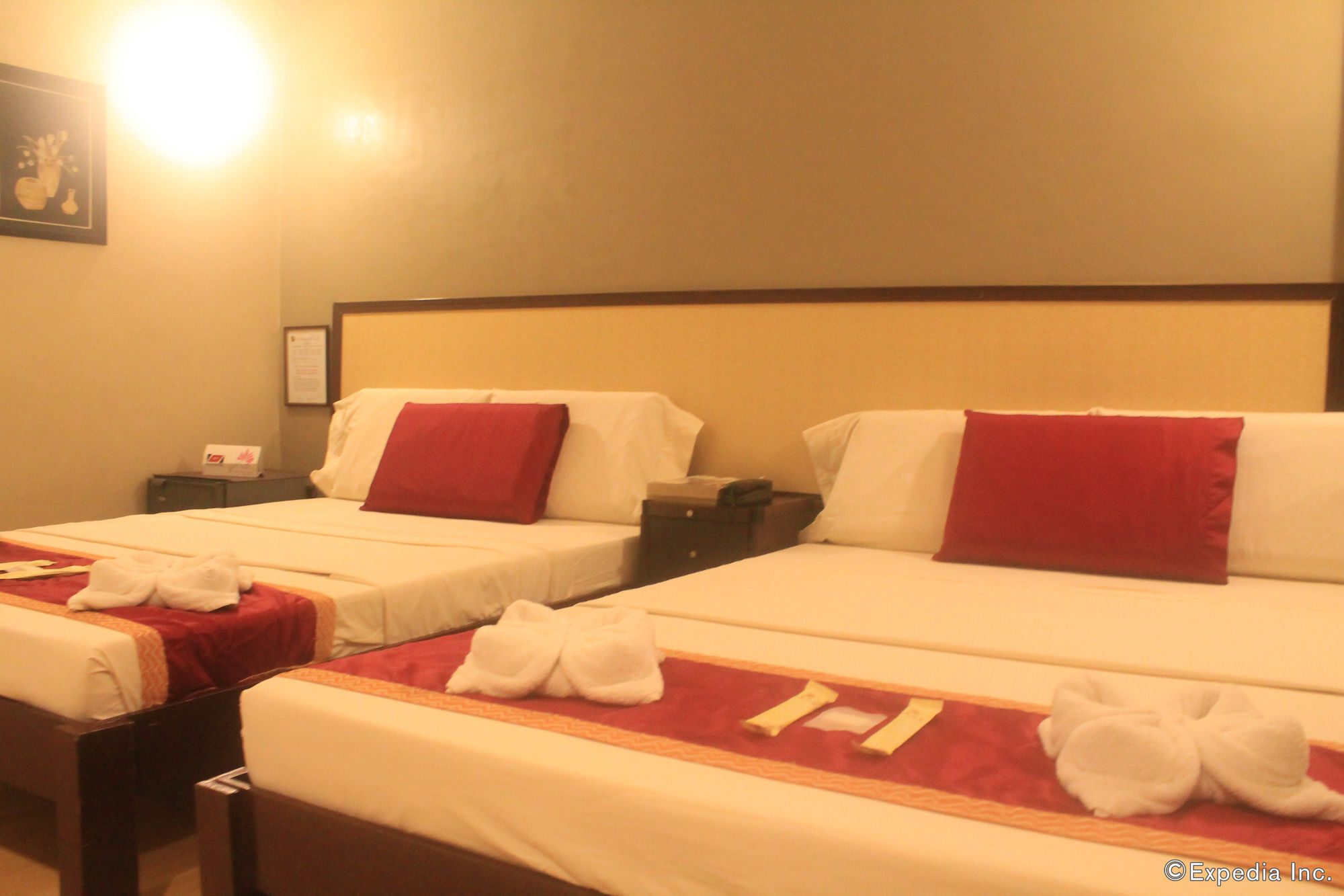 Oyo 110 Asiatel Hotel Пасай Екстериор снимка